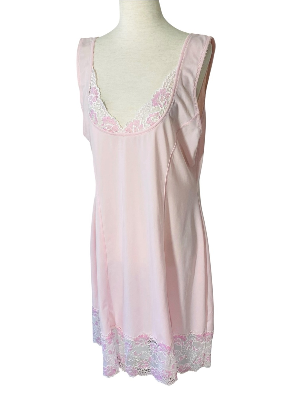 DELTA BURKE Lace Trim Slip Dress